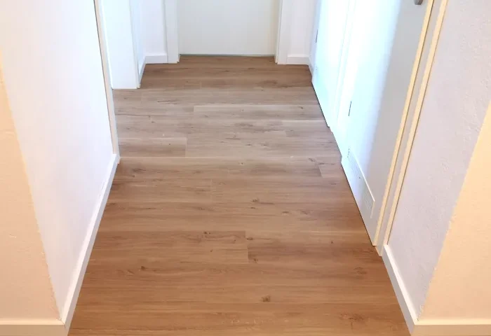 Referenzbild 1 von Holz-Wiegand in Würzburg zum Designboden Modular One Eiche Spirit Natur
