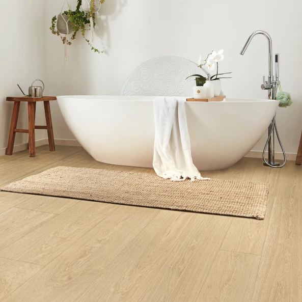 Laminatböden für Badezimmer, Küche und Büro entdecken bei Holz-Wiegand in Würzburg Teaserbild zum Thema Vielseitigkeit von Laminatböden bei Holz-Wiegand in Würzburg