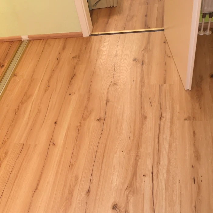 Referenzbild 1 von Holz-Wiegand in Würzburg zum Laminatboden Eco Balance Eiche Chronicle