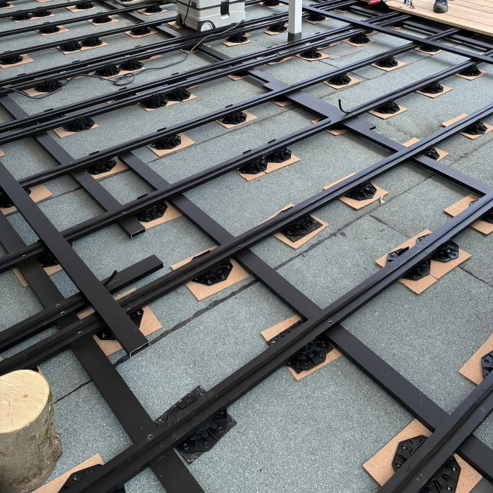 Projekt: Terrassendielen aus Kan. Lärche bei Holz-Wiegand in Würzburg Terrassendiele aus Kan. Lärche bei Holz-Wiegand in Würzburg